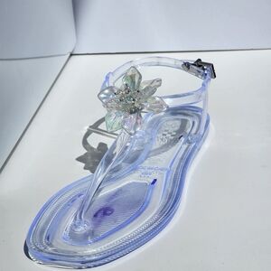 Vince Camuto Women's Clear Adjustable T-Strap Sandals with Floral Accent Size 6